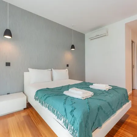 Flh Elegant With Pool & Balcony Funchal (Madeira)