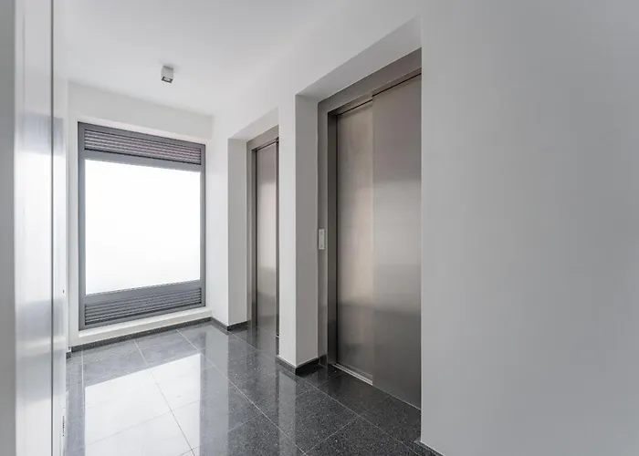 Flh Elegant With Pool & Balcony Appartement Funchal (Madeira)