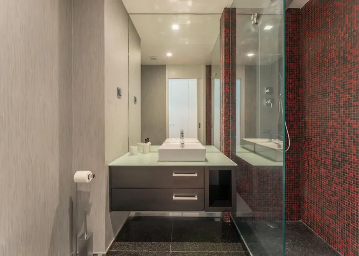 Flh Elegant With Pool & Balcony Appartement Funchal (Madeira)